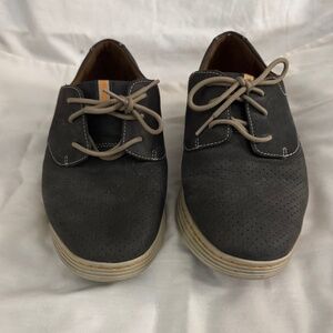 Dunham (New Balance) Teenis shoes/boat shoes.